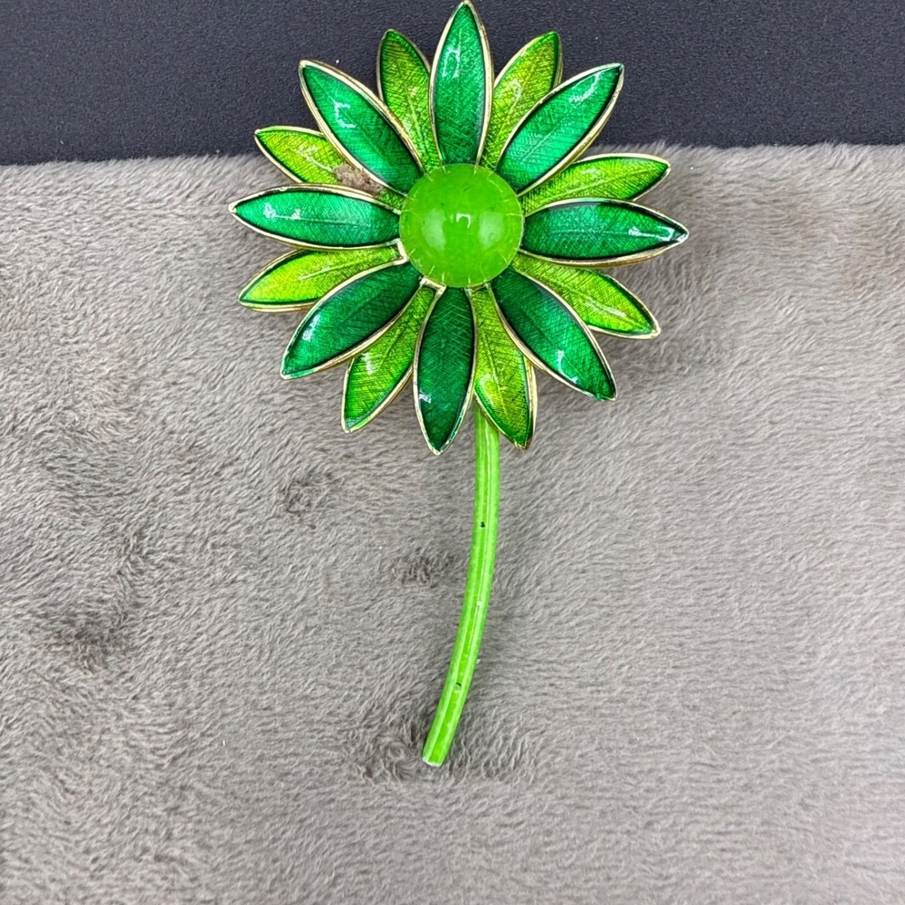 Vintage Western Germany‎ Enamel Flower Brooch Green
